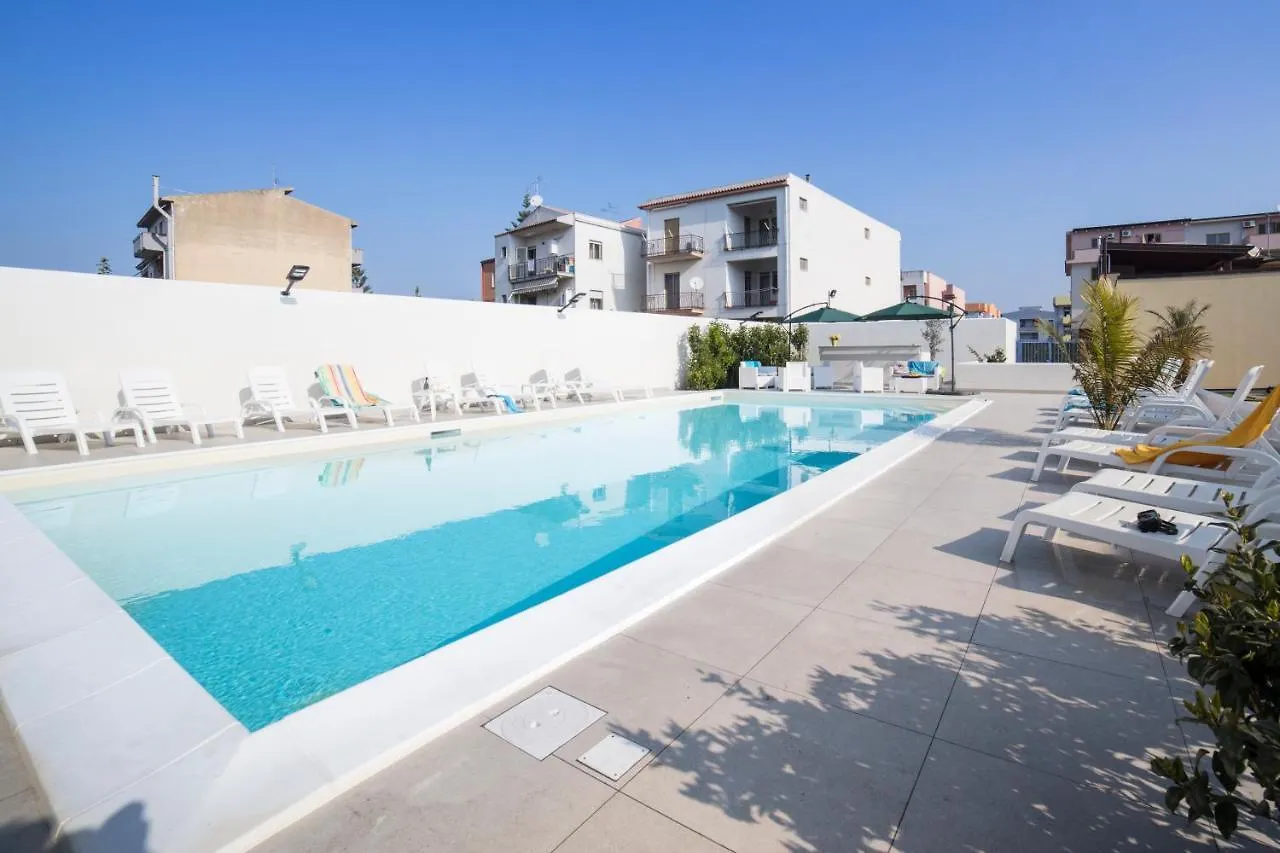 Villa Concettina Capo dʼOrlando Lägenhetshotell