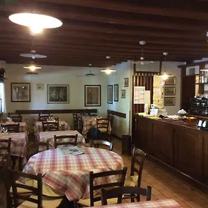  Gasthof Osteria La Pesa Italien
