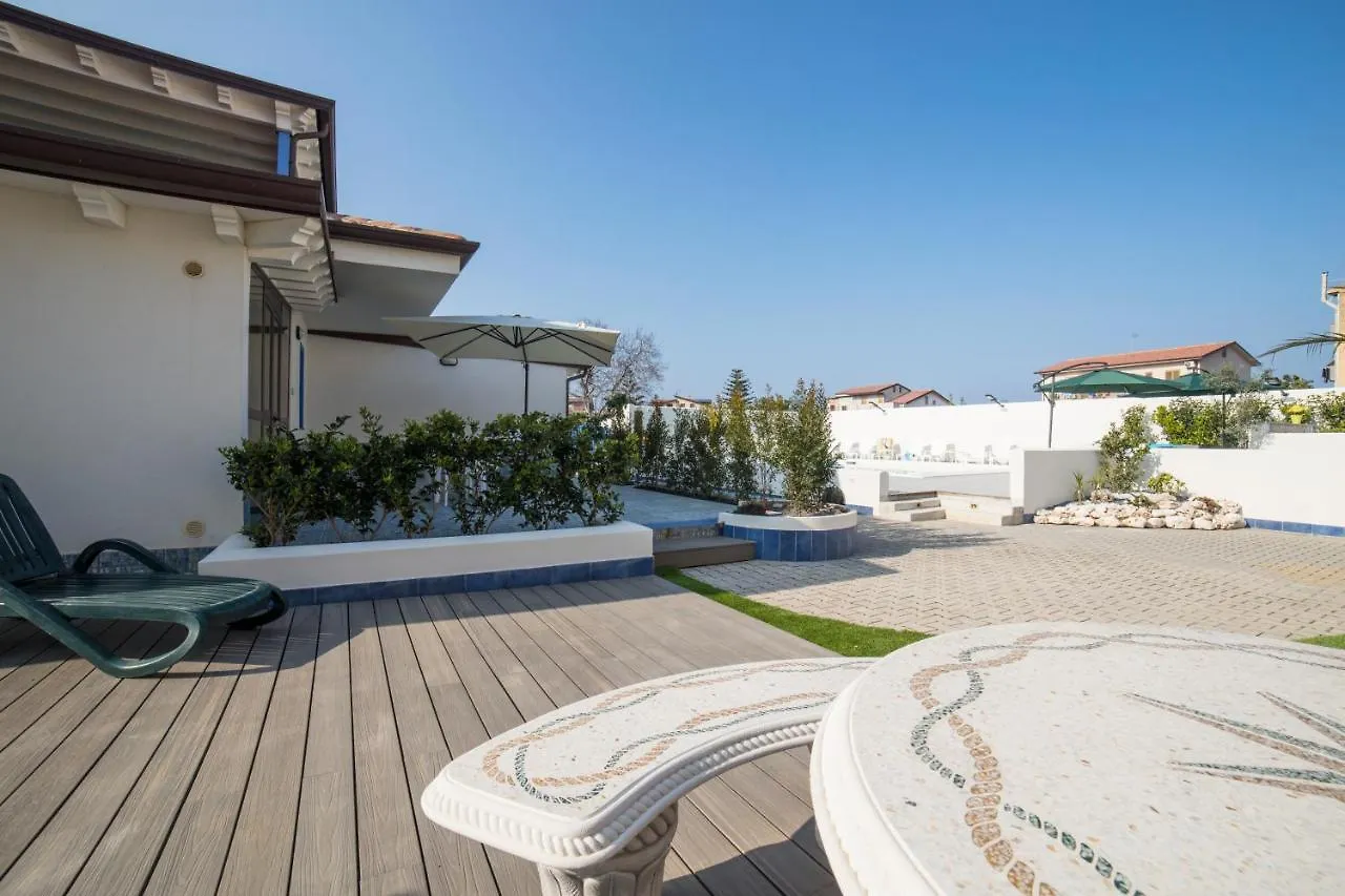 Villa Concettina Capo dʼOrlando 0*,