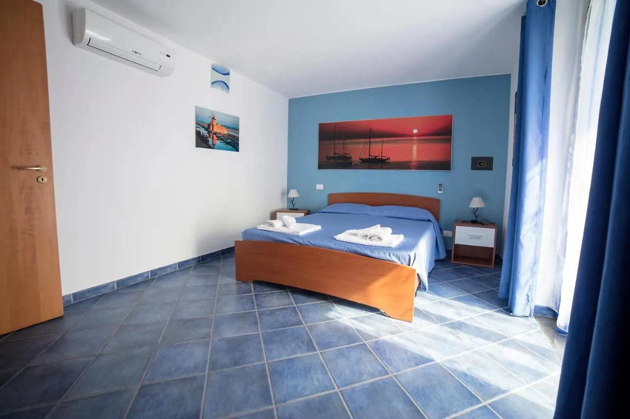 Aparthotel Villa Concettina Capo dʼOrlando
