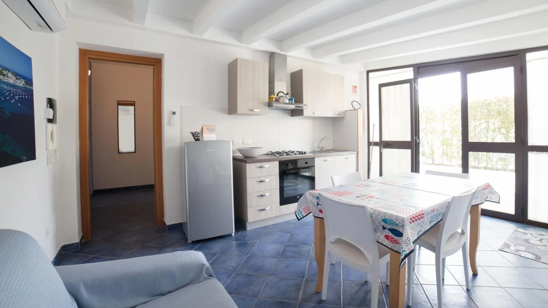 Aparthotel Villa Concettina Capo dʼOrlando Italië